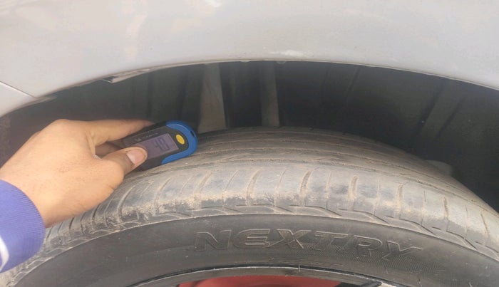 2023 Maruti Ertiga VXi (O), Petrol, Manual, 17,357 km, tyre