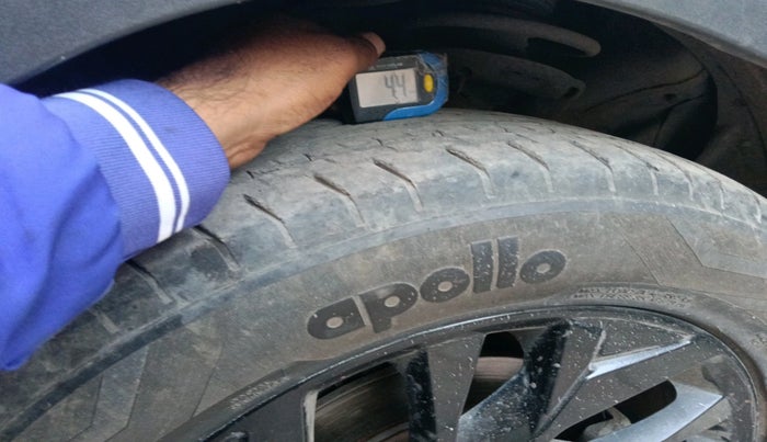 2020 Hyundai Creta SX IVT 1.5 PETROL, Petrol, Automatic, 89,230 km, tyre