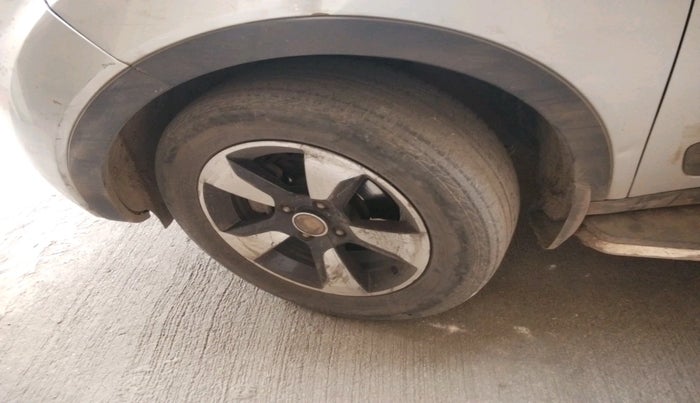 2017 Tata NEXON XZ PLUS DIESEL, Diesel, Manual, 1,44,601 km, tyre