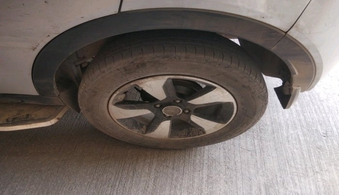 2017 Tata NEXON XZ PLUS DIESEL, Diesel, Manual, 1,44,601 km, tyre