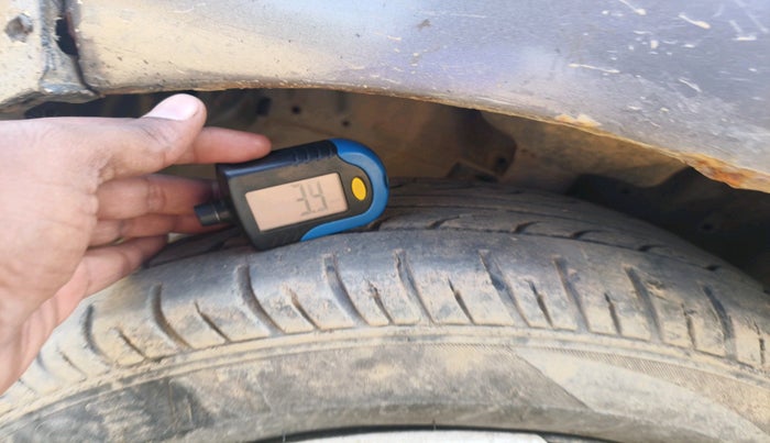 2013 Chevrolet Enjoy 1.3 LT 7 STR, Diesel, Manual, 1,13,248 km, tyre