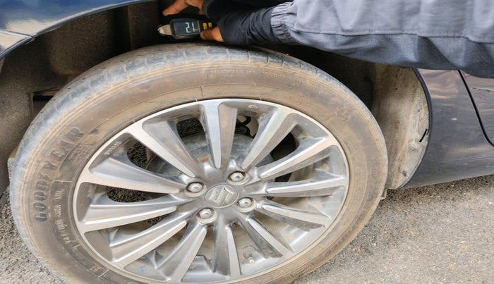 2022 Maruti Ciaz ALPHA 1.5 SHVS PETROL, Petrol, Manual, 39,854 km, tyre