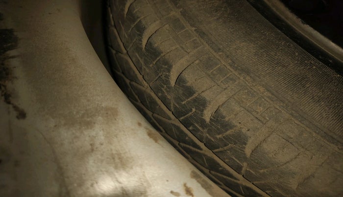 2012 Maruti Ritz VXI, Petrol, Manual, 51,204 km, tyre