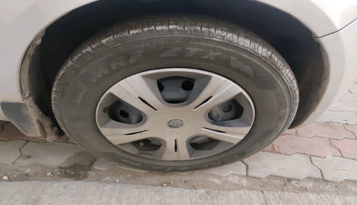 2012 Maruti Ritz VXI, Petrol, Manual, 51,204 km, tyre