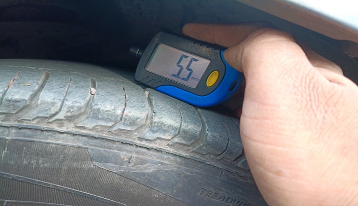 2018 Maruti Ciaz ALPHA 1.4 PETROL, Petrol, Manual, 51,479 km, tyre