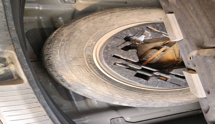 2017 Hyundai Creta SX 1.6 DIESEL, Diesel, Manual, 1,84,828 km, tyre