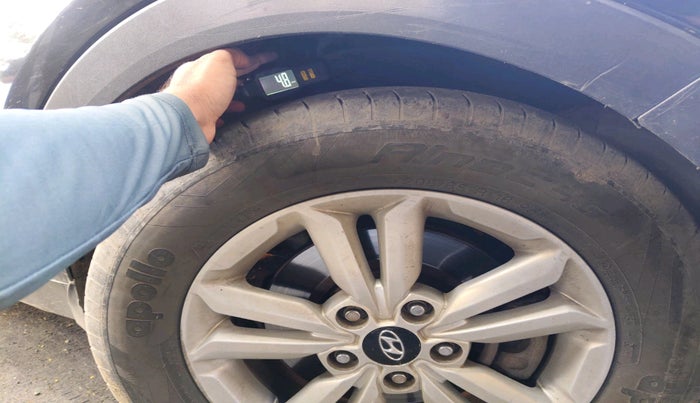 2017 Hyundai Creta SX 1.6 DIESEL, Diesel, Manual, 1,84,828 km, tyre