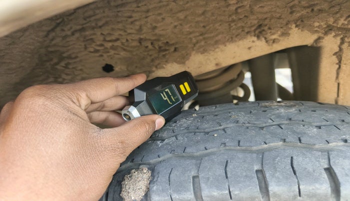 2025 Maruti Eeco 5 Str Ac CNG (O) , Petrol, Manual, 23,921 km, tyre