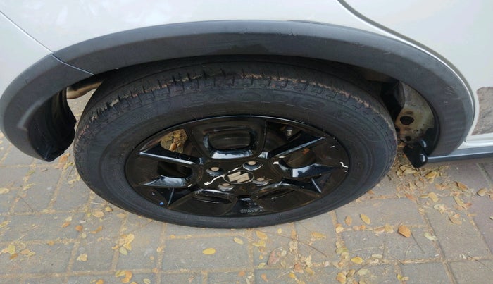 2017 Maruti IGNIS ZETA 1.2 AMT, Petrol, Automatic, 22,950 km, tyre