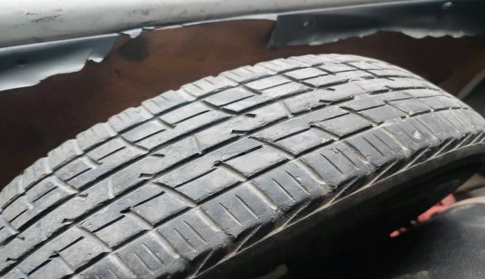 2012 Maruti Wagon R 1.0 LXI CNG, Petrol, Manual, 1,33,223 km, tyre