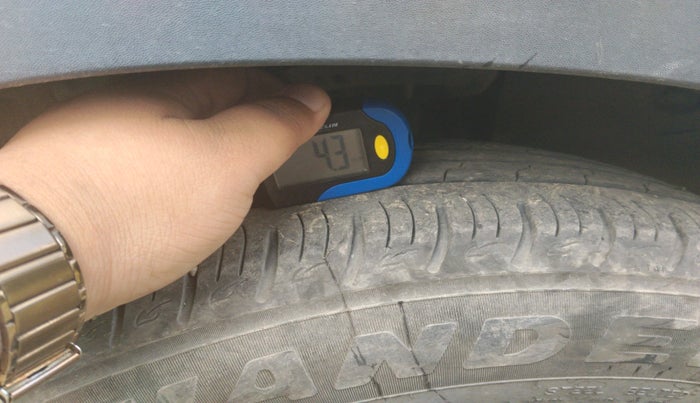 2024 KIA SONET Gravity 1.2 Petrol MT, Petrol, Manual, 16,073 km, tyre