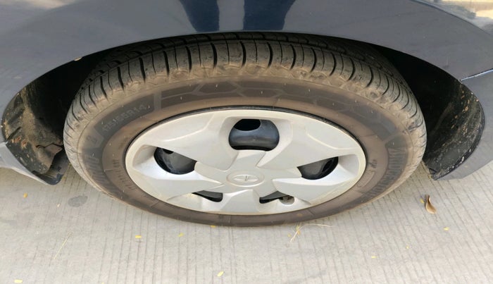 2021 Tata TIGOR XZ PETROL, Petrol, Manual, 79,315 km, tyre