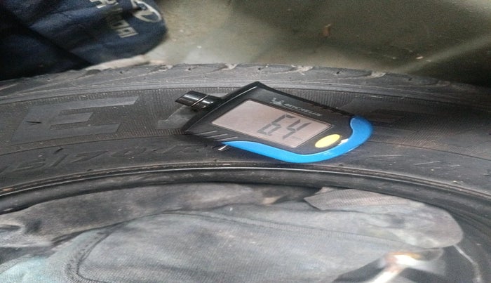 2013 Hyundai i20 MAGNA 1.2, Petrol, Manual, 38,774 km, tyre