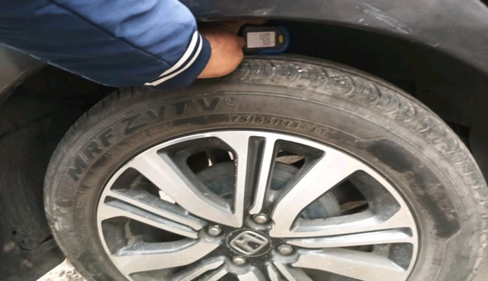 2018 Honda City 1.5L I-VTE V CVT, Petrol, Automatic, 1,05,894 km, tyre