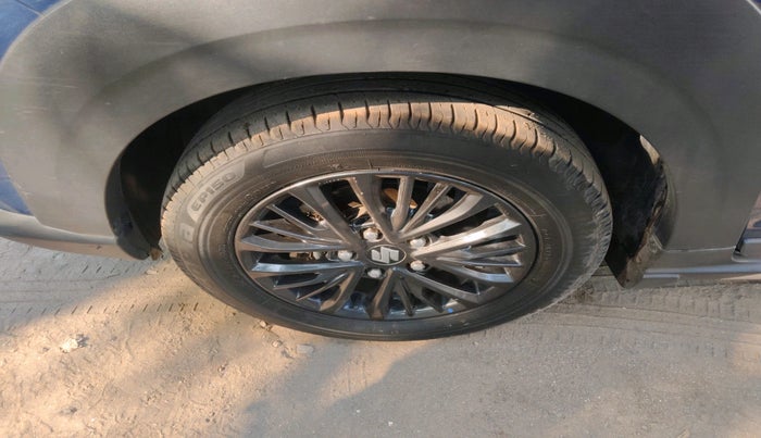 2019 Maruti XL6 ZETA MT, Petrol, Manual, 16,062 km, tyre