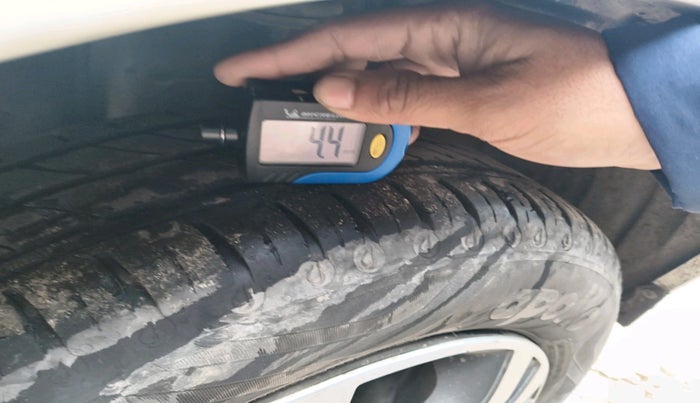 2024 Tata Tiago  XZA Plus CNG, Petrol, Automatic, 60,794 km, tyre