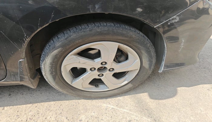 2014 Honda City 1.5L I-DTEC VX, Diesel, Manual, 1,85,534 km, tyre