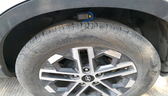 2022 Hyundai VENUE SX 1.0 (O) TURBO IMT, Petrol, Manual, 23,099 km, tyre