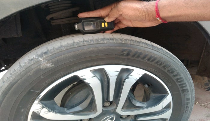 2022 Tata Tiago XT CNG, Petrol, Manual, 43,744 km, tyre