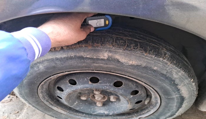 2016 Maruti Swift Dzire VDI, Diesel, Manual, 55,012 km, tyre