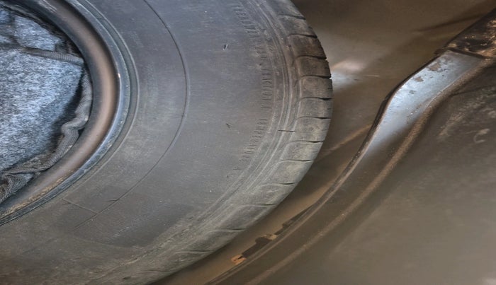 2021 KIA SONET HTX 1.0 IMT, Petrol, Manual, 44,918 km, tyre