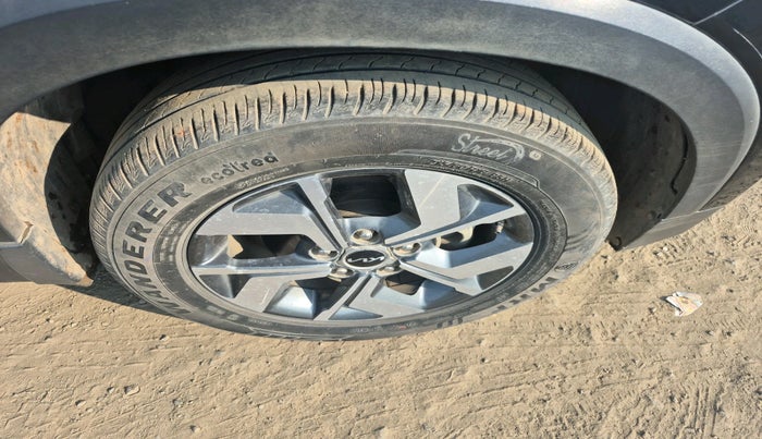 2021 KIA SONET HTX 1.0 IMT, Petrol, Manual, 44,918 km, tyre