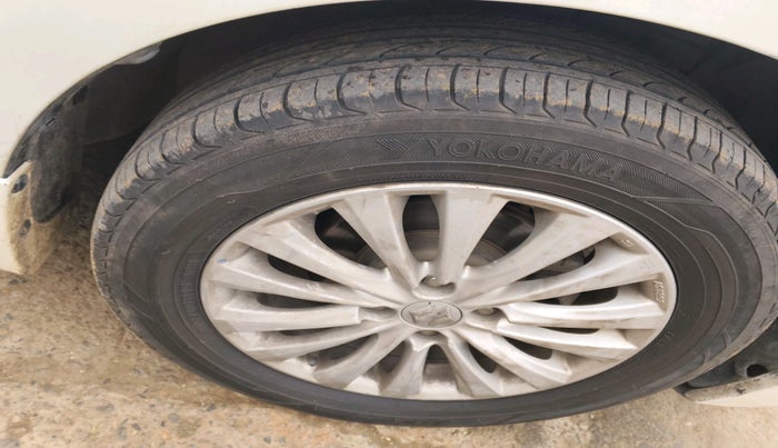 2022 Maruti Ciaz ZETA 1.5 SHVS MT PETROL, Petrol, Manual, 1,32,077 km, tyre