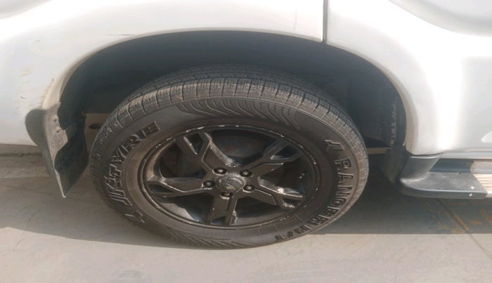 2016 Mahindra Scorpio S10, Diesel, Manual, 1,52,660 km, tyre