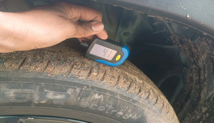 2018 Maruti Vitara Brezza ZDI AMT, Diesel, Automatic, 1,14,628 km, tyre