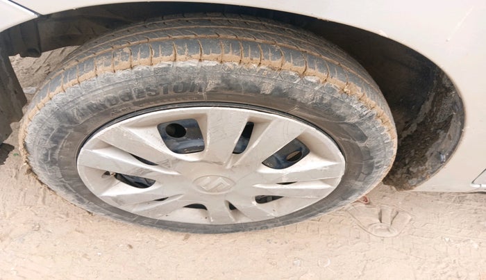 2015 Maruti Wagon R 1.0 VXI, Petrol, Manual, 97,221 km, tyre