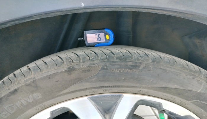 2017 Honda WR-V 1.2L I-VTEC VX MT, Petrol, Manual, 50,021 km, tyre