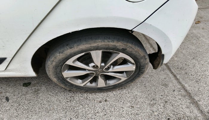 2017 Hyundai Elite i20 ASTA 1.4 CRDI (O), Diesel, Manual, 2,55,978 km, tyre