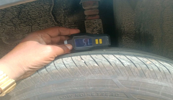 2025 Tata PUNCH PURE MT, Petrol, Manual, 4,708 km, tyre