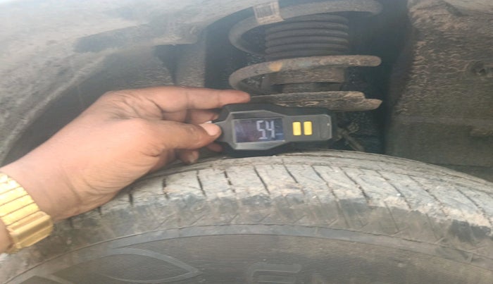 2025 Tata PUNCH PURE MT, Petrol, Manual, 4,708 km, tyre