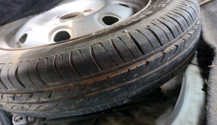 2015 Hyundai i10 ERA 1.1, Petrol, Manual, 54,839 km, tyre