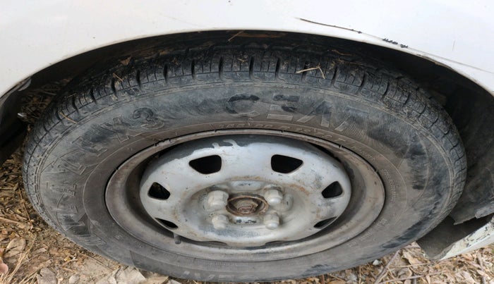 2015 Hyundai i10 ERA 1.1, Petrol, Manual, 54,839 km, tyre