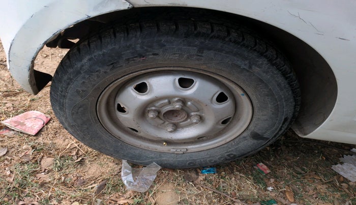 2015 Hyundai i10 ERA 1.1, Petrol, Manual, 54,839 km, tyre