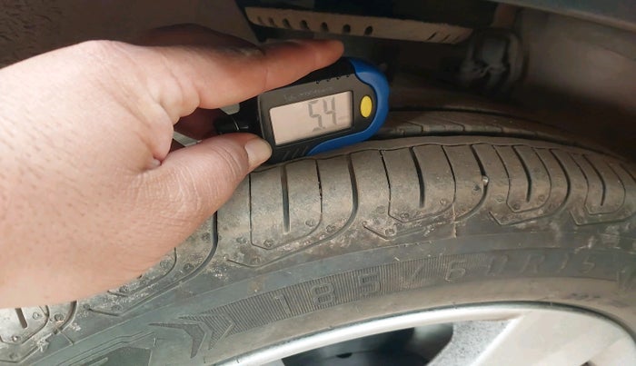 2019 Skoda Rapid AMBITION 1.6 MPI MT, Petrol, Manual, 57,391 km, tyre