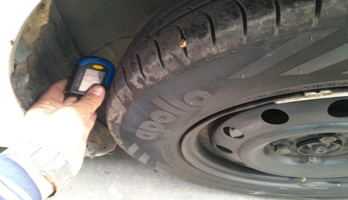 2013 Maruti Swift VDI, Diesel, Manual, 92,971 km, tyre