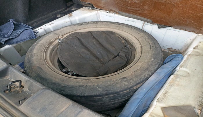 2023 Tata NEXON XM SUNROOF PETROL, Petrol, Manual, 52,470 km, tyre