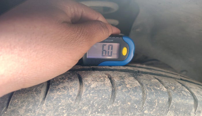 2018 Maruti Dzire VDI, Diesel, Manual, 87,427 km, tyre