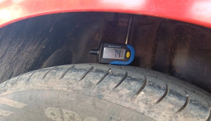 2011 Skoda Fabia AMBIENTE 1.2 MPI, Petrol, Manual, 58,991 km, tyre