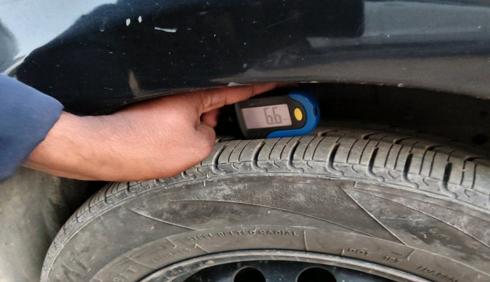 2015 Ford Figo Aspire TREND 1.5 DIESEL, Diesel, Manual, 2,38,833 km, tyre