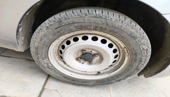 2019 Maruti Baleno SIGMA PETROL 1.2, Petrol, Manual, 2,19,525 km, tyre