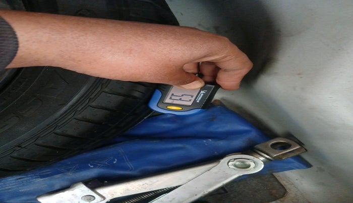 2016 Honda City 1.5L I-DTEC SV, Diesel, Manual, 1,50,444 km, tyre