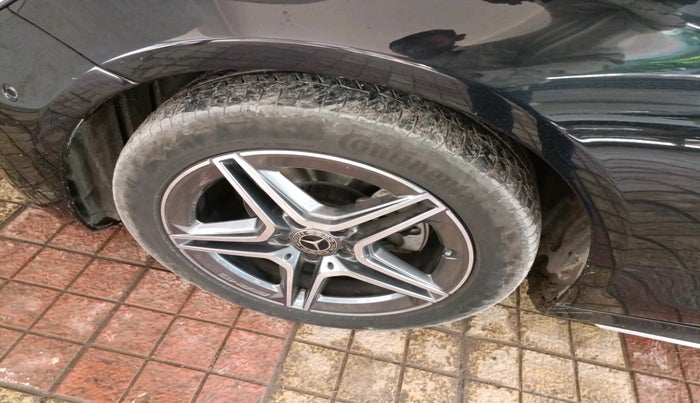 2023 Mercedes Benz E Class E 220d Expression, Diesel, Automatic, 17,342 km, tyre