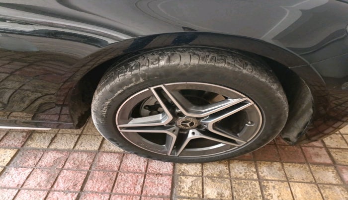 2023 Mercedes Benz E Class E 220d Expression, Diesel, Automatic, 17,342 km, tyre