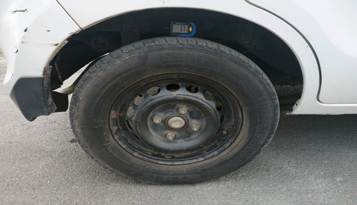 2018 Maruti Alto 800 LXI, Petrol, Manual, 50,031 km, tyre