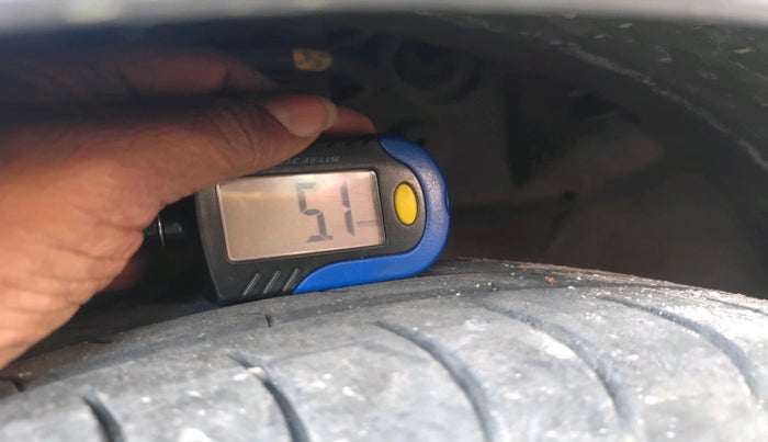 2013 Hyundai Grand i10 SPORTZ 1.2 KAPPA VTVT, Petrol, Manual, 84,702 km, tyre