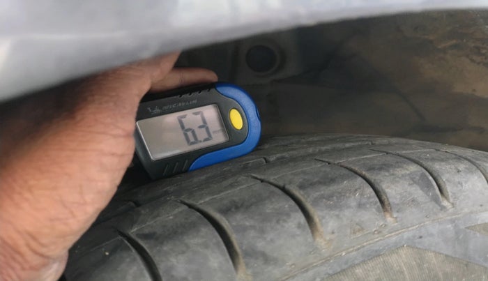 2013 Hyundai Grand i10 SPORTZ 1.2 KAPPA VTVT, Petrol, Manual, 84,702 km, tyre